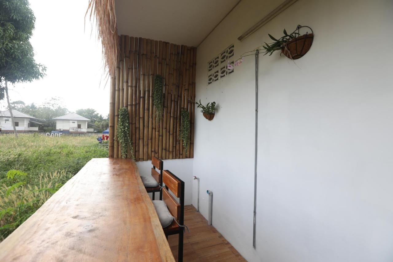 Leo Hostel Baan Tai Exterior photo