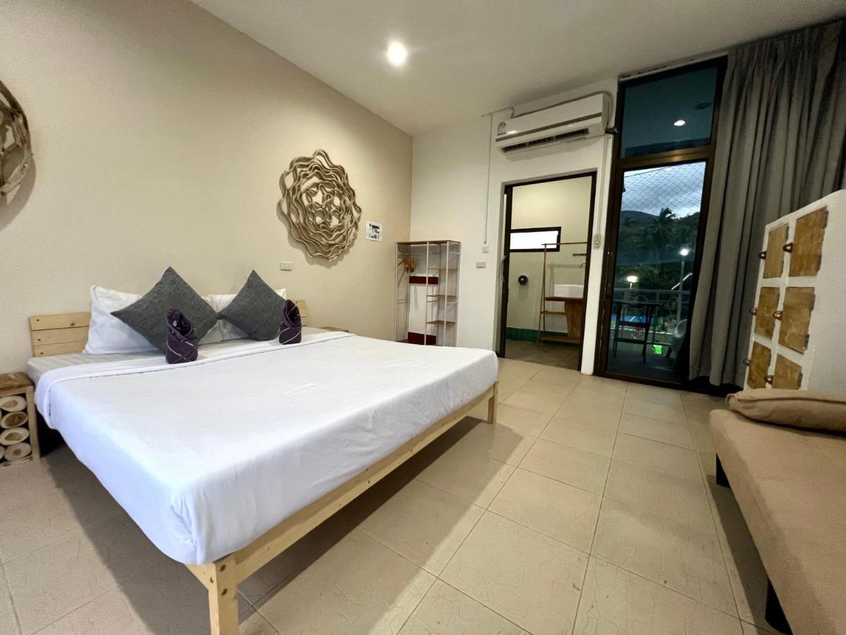 Leo Hostel Baan Tai Exterior photo